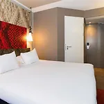 Ibis Centre