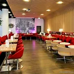 Hotel Ibis Centre 3*
