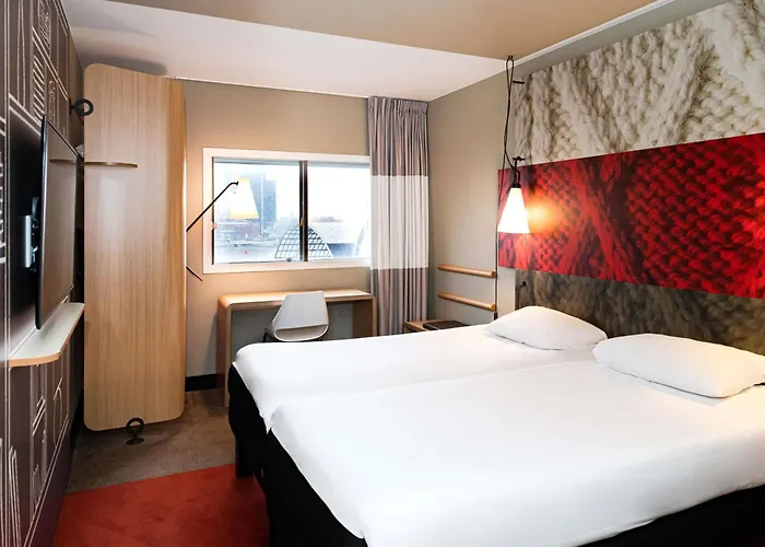 Hotel Ibis Centre 3*