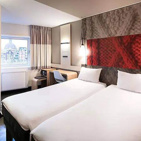 Ibis Centre Hotel