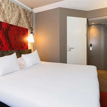 Ibis Centre Hotel