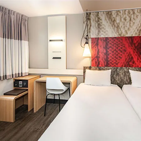 Ibis Centre Hotel