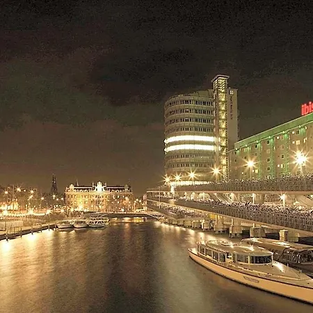 Ibis Centre Hotel