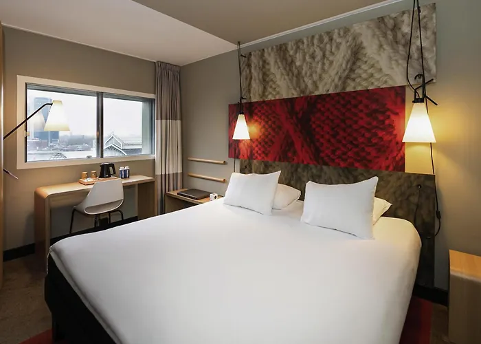 Ibis Centre 3*