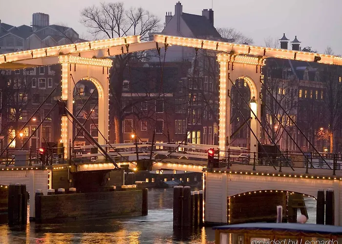 Ibis Centre מלון