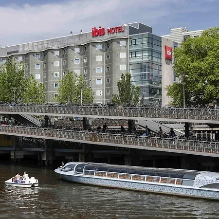 Ibis Centre