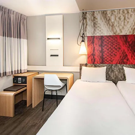 Ibis Centre Szálloda 3*