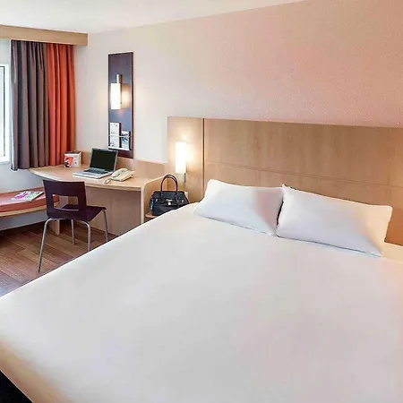 Szálloda Ibis Centre 3*
