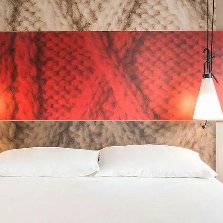 Szálloda Ibis Centre 3*